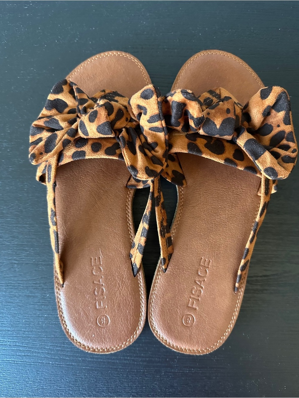 Flat Leopard Print Sandals